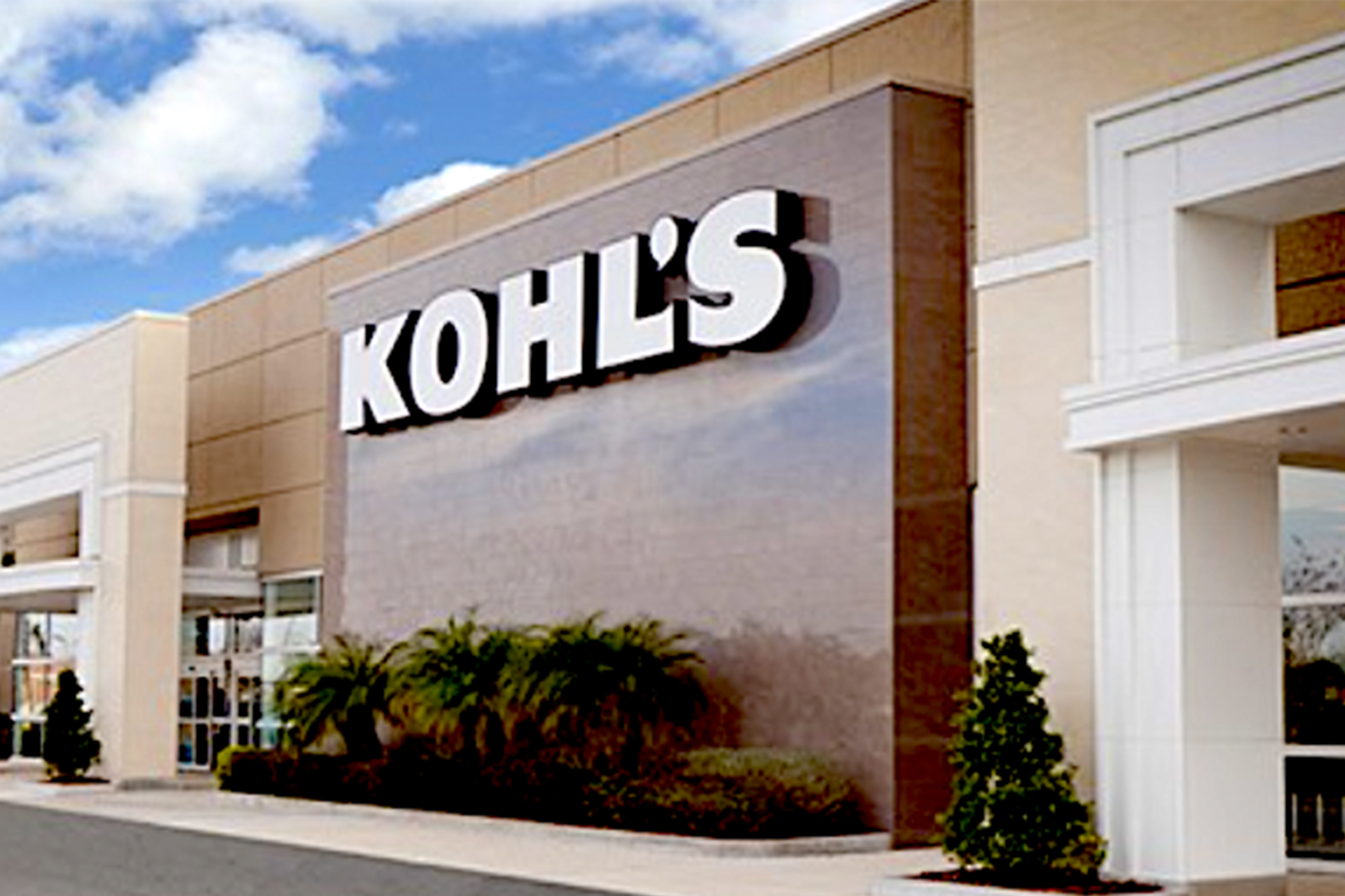 Kohl's opens in Morgantown with  return drop off