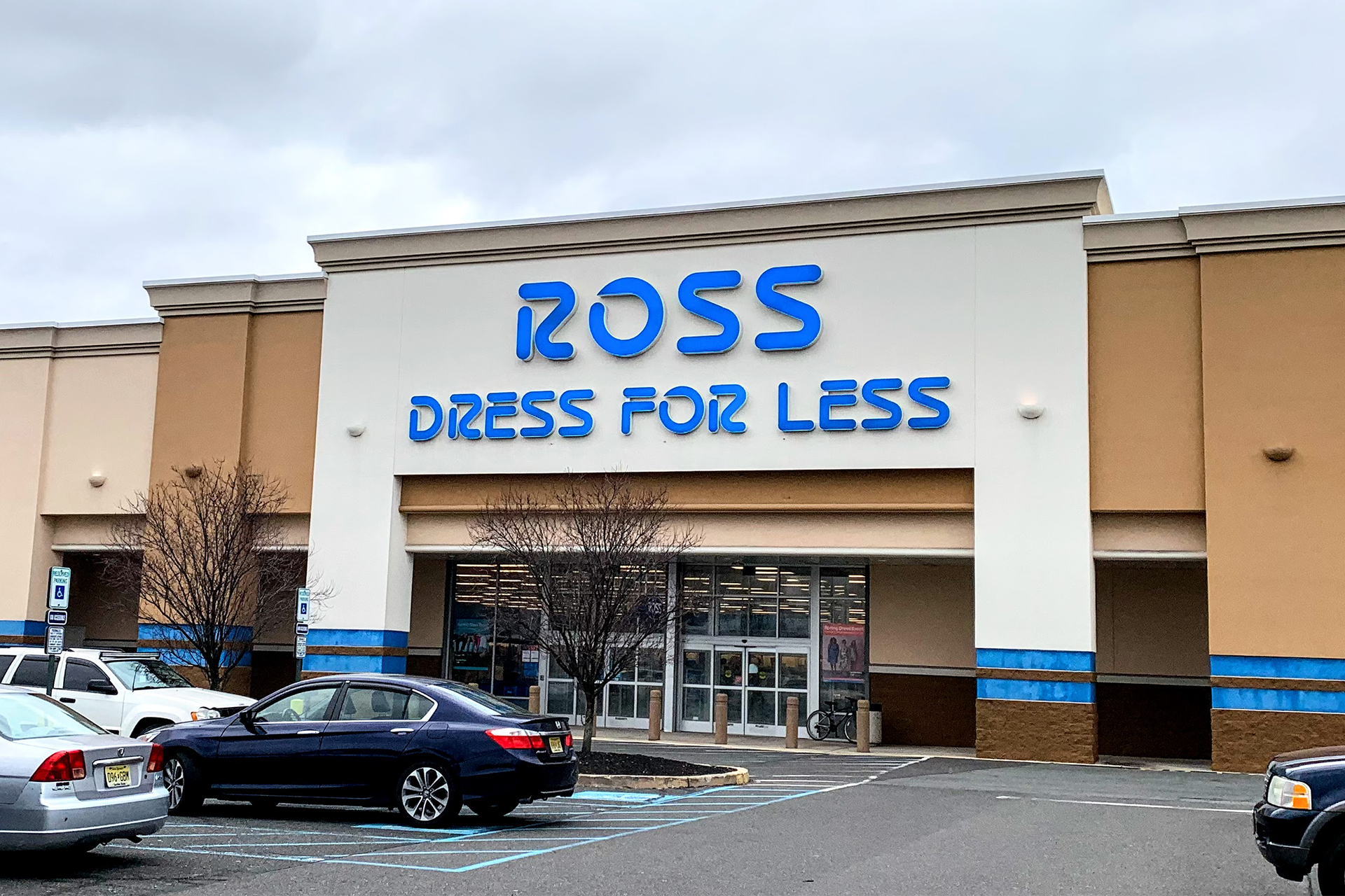 ross dress for less store