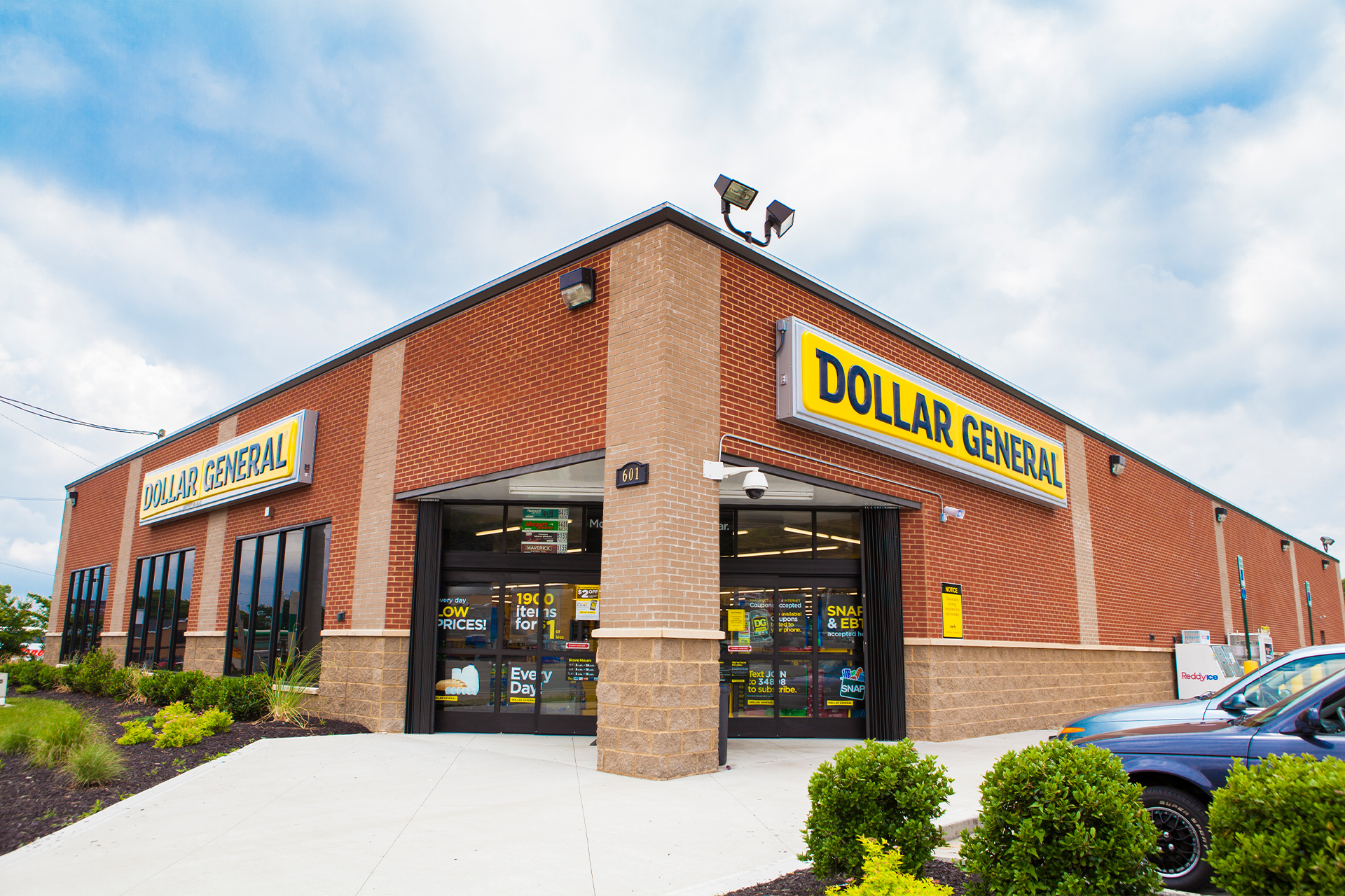 Dollar Stores Emerging into Shopping Mainstream HomePage News