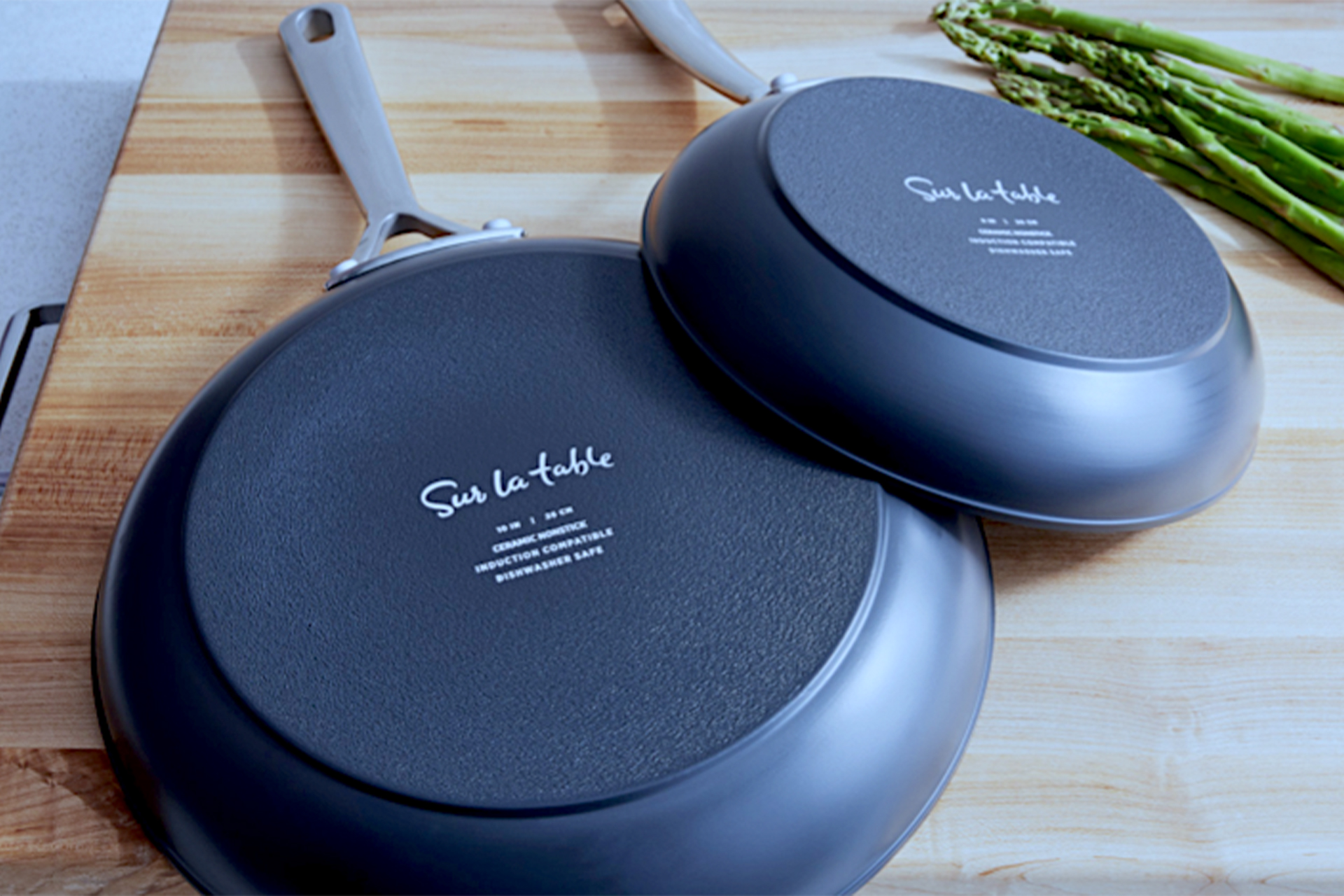 Sur la discount table bakeware