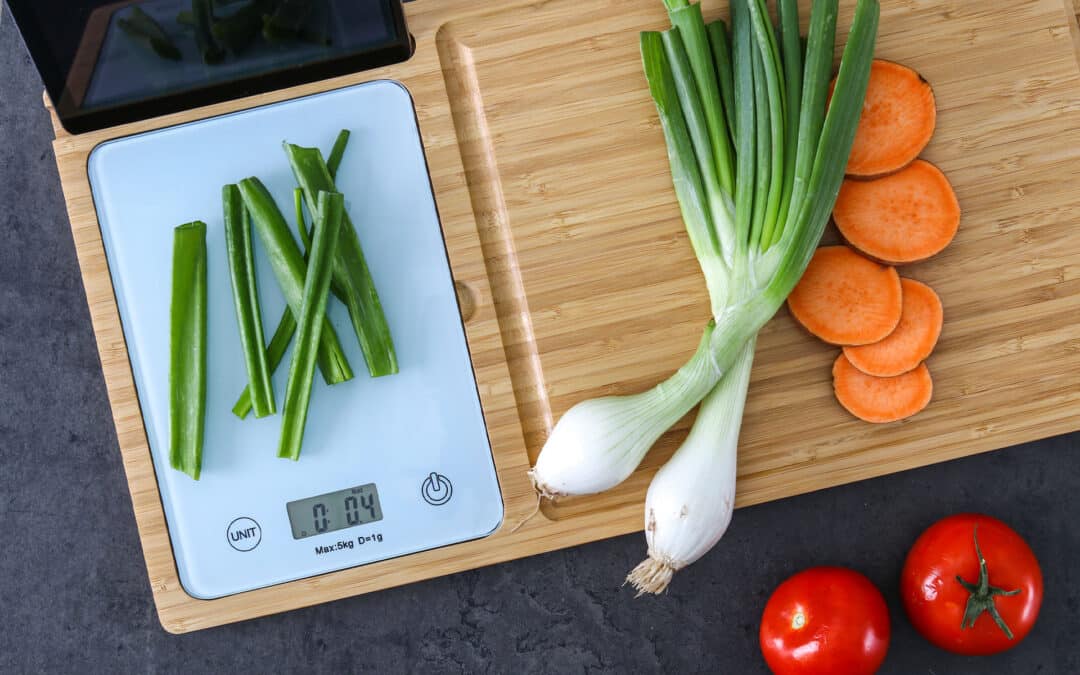 Dexas Prep-Tech Cutting Board Makes Food Prep Precise