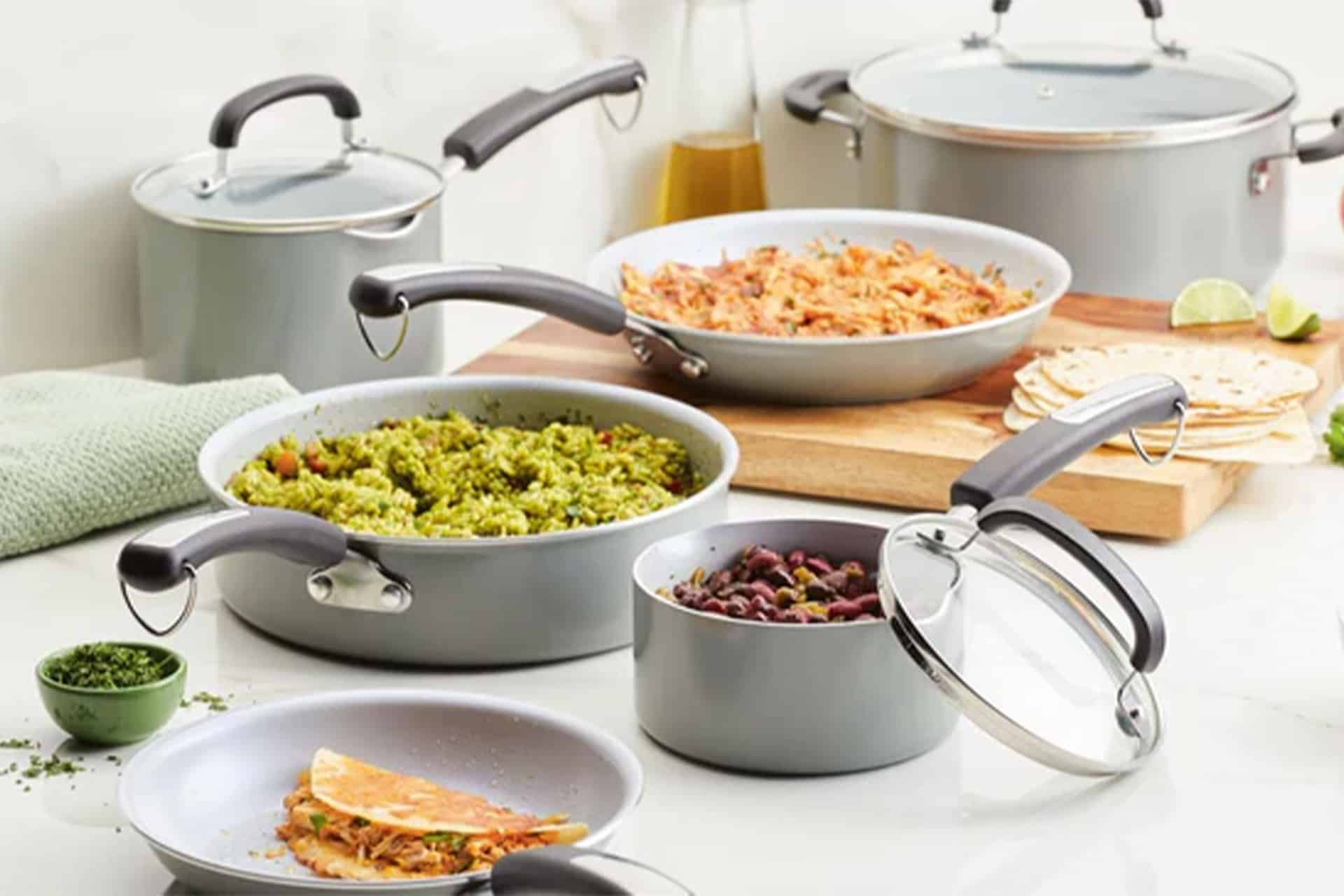 Farberware Ceramic Nonstick 13 Piece Cookware Set - Aqua