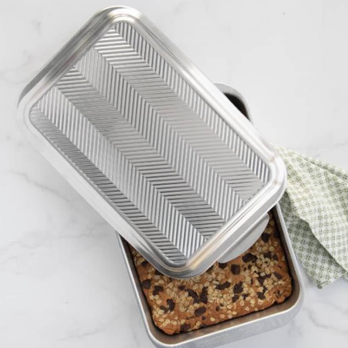 Naturals® Classic Metal Baking Pan - Nordic Ware