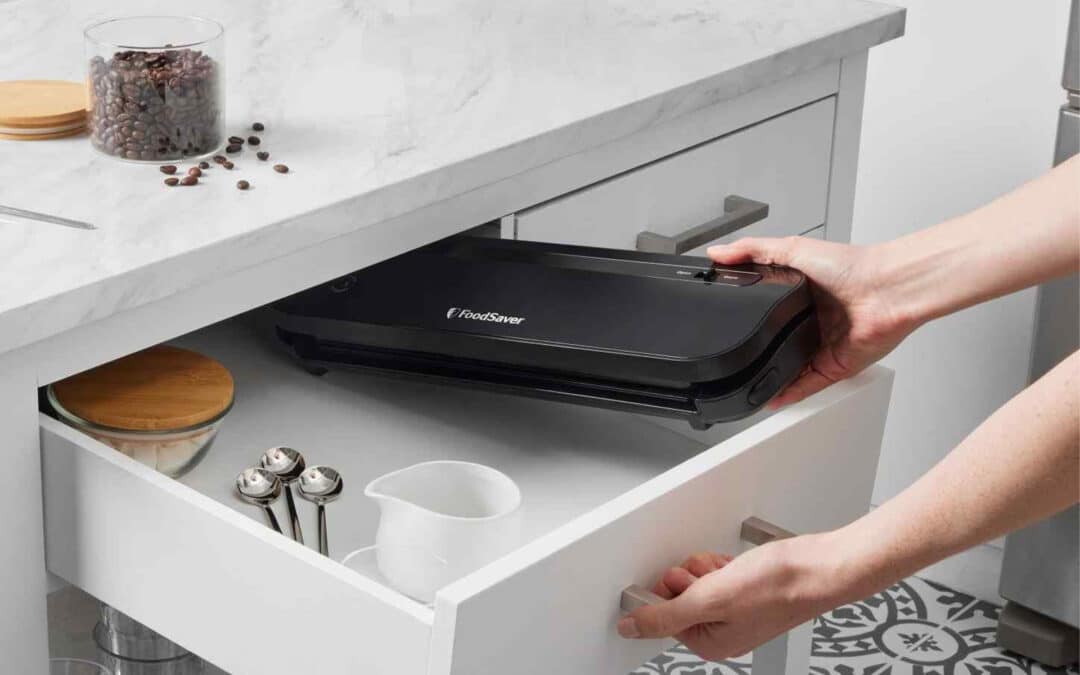 FoodSaver Releases Space Saving Vacuum Sealer