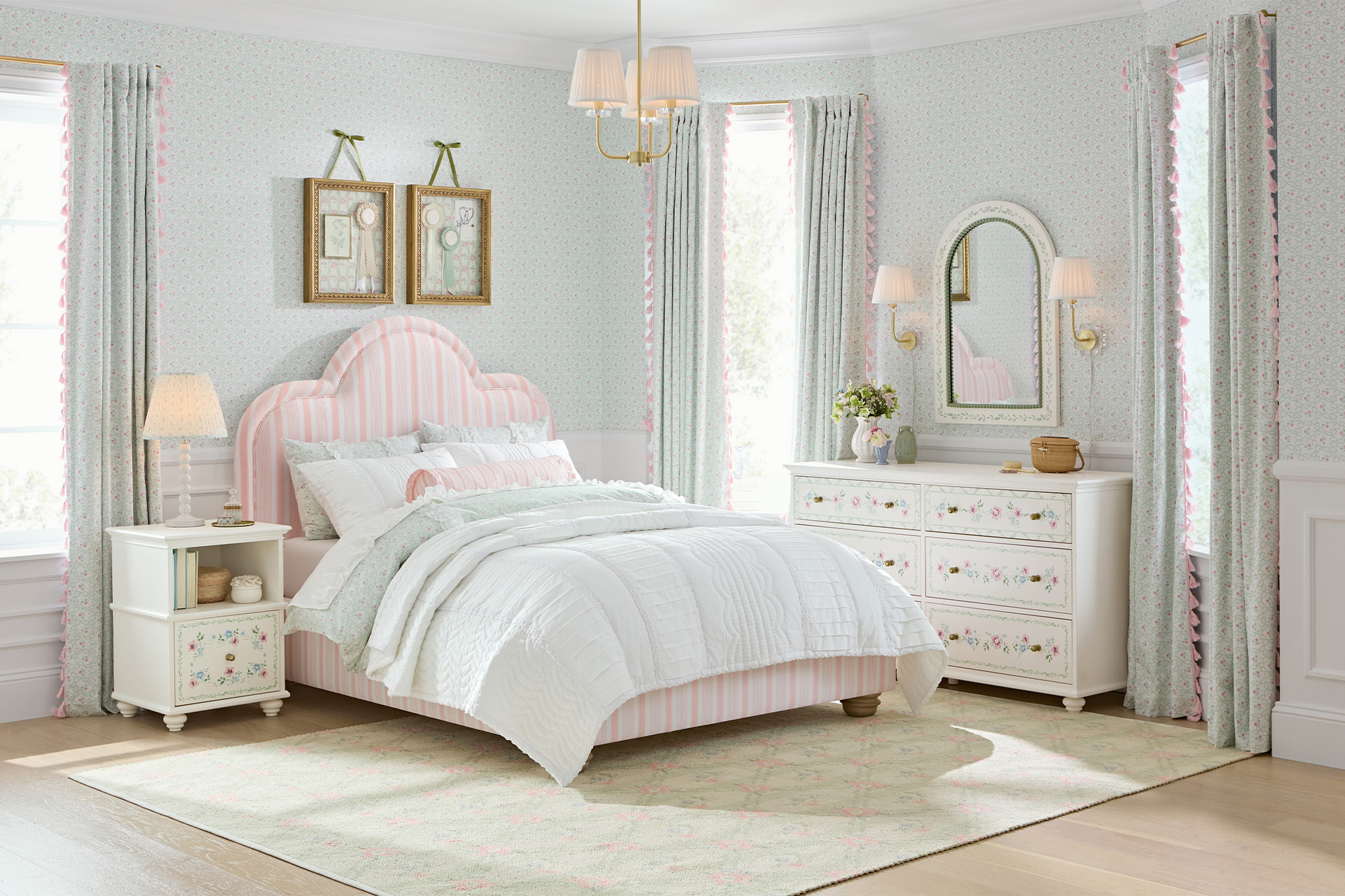 pottery-barn-hill-house