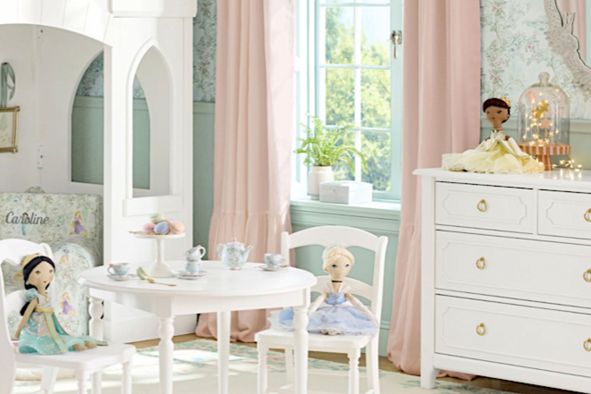 Pottery Barn Kids/Teen Launches 10 Collaborations for the Holidays